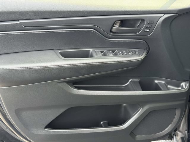 Used 2023 Honda Odyssey EX-L image 6