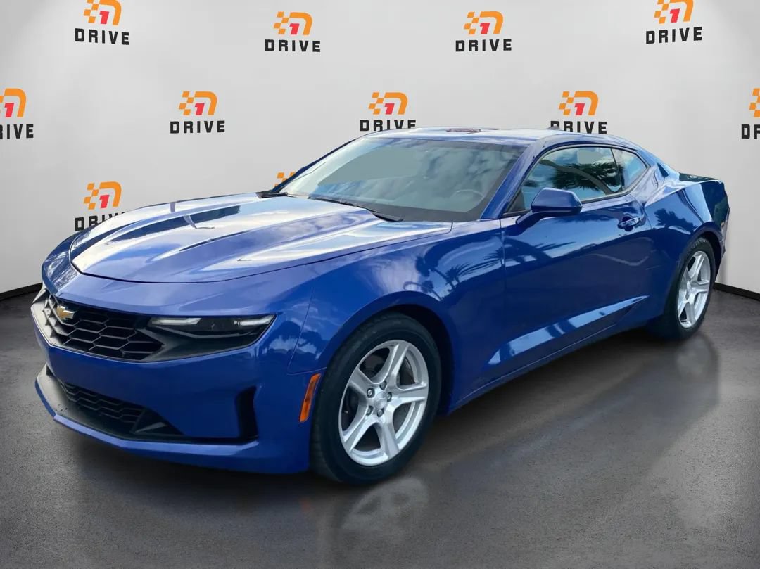 Used 2022 Chevrolet Camaro LT RWD image 1