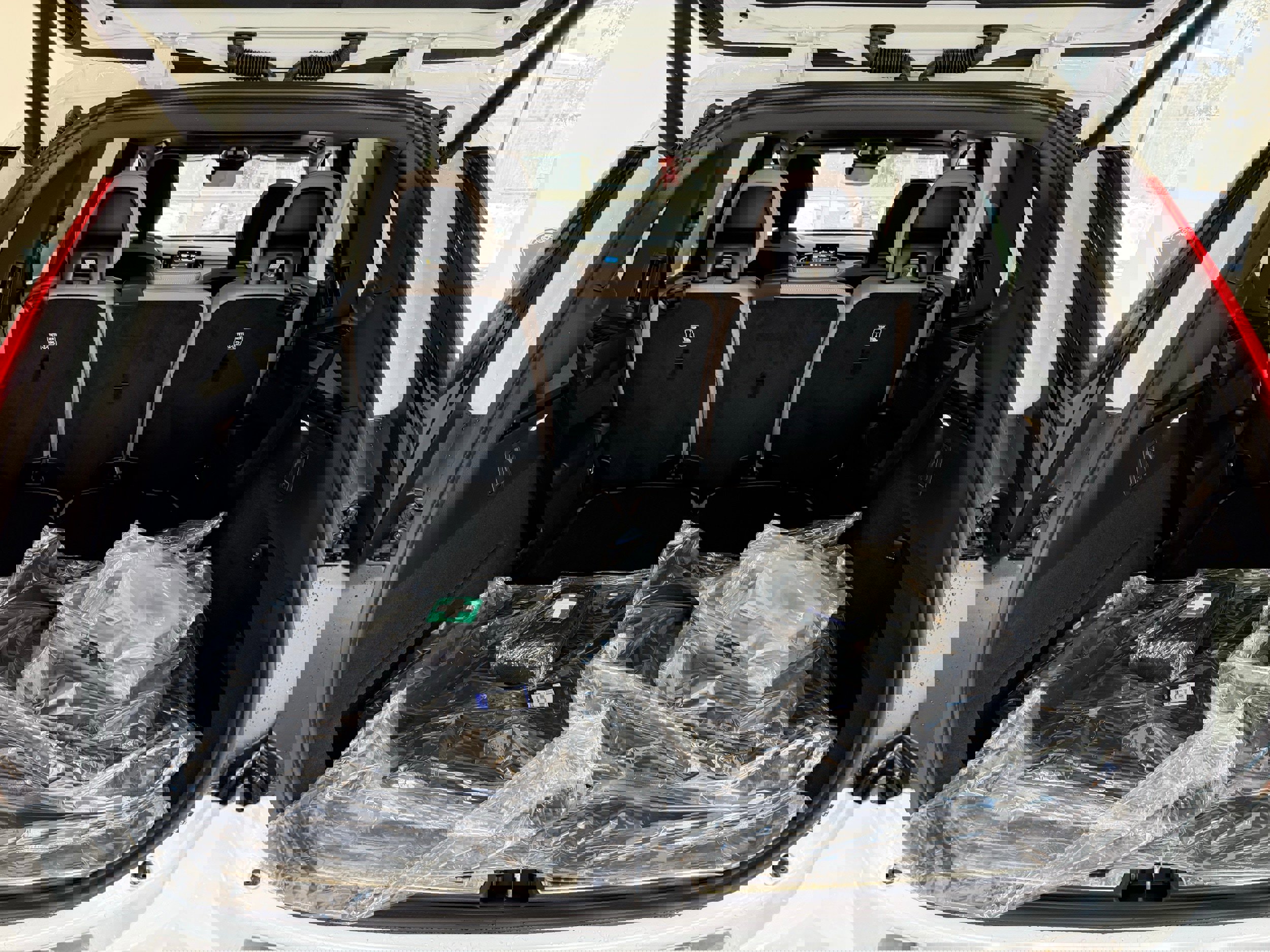 New 2026 Volvo XC90 B6 Plus w/ Protection Package Premier image 26