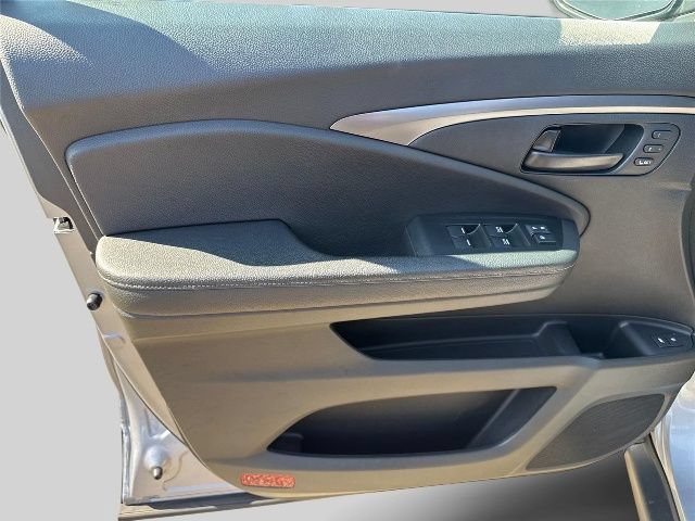 Certified 2023 Honda Passport EX-L image 19