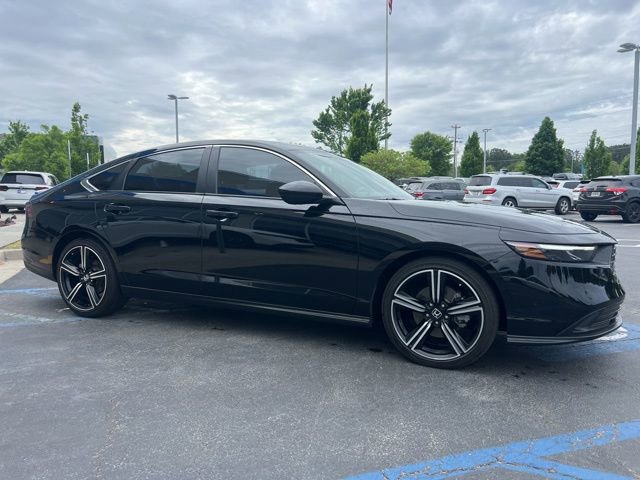 Used 2024 Honda Accord Sport image 4