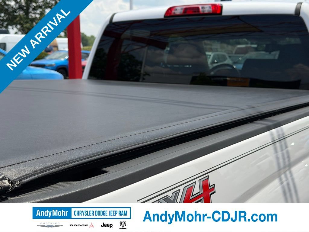 Used 2016 Chevrolet Silverado 1500 LT w/ All Star Edition AWD/4WD image 28