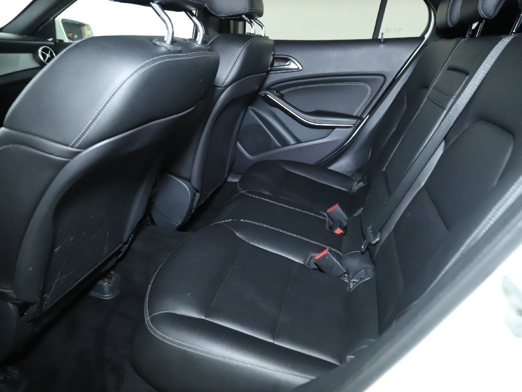Used 2016 Mercedes-Benz GLA 250 w/ Premium Package image 25