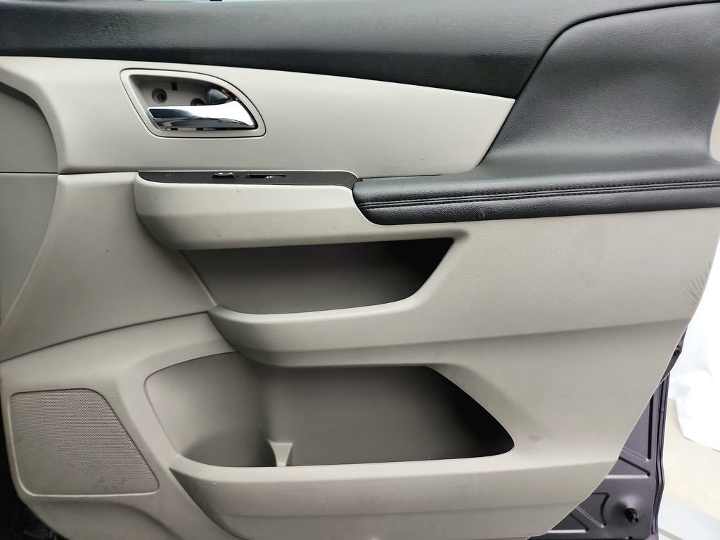 Used 2015 Honda Odyssey EX image 31