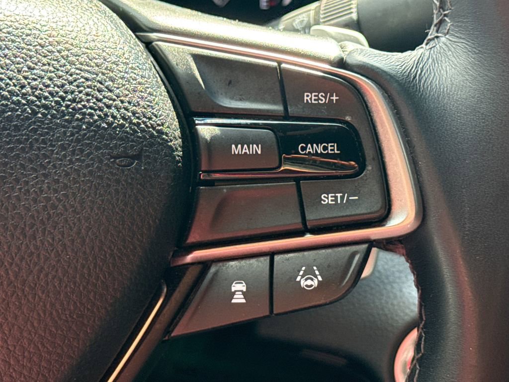Used 2018 Honda Accord Sport image 27