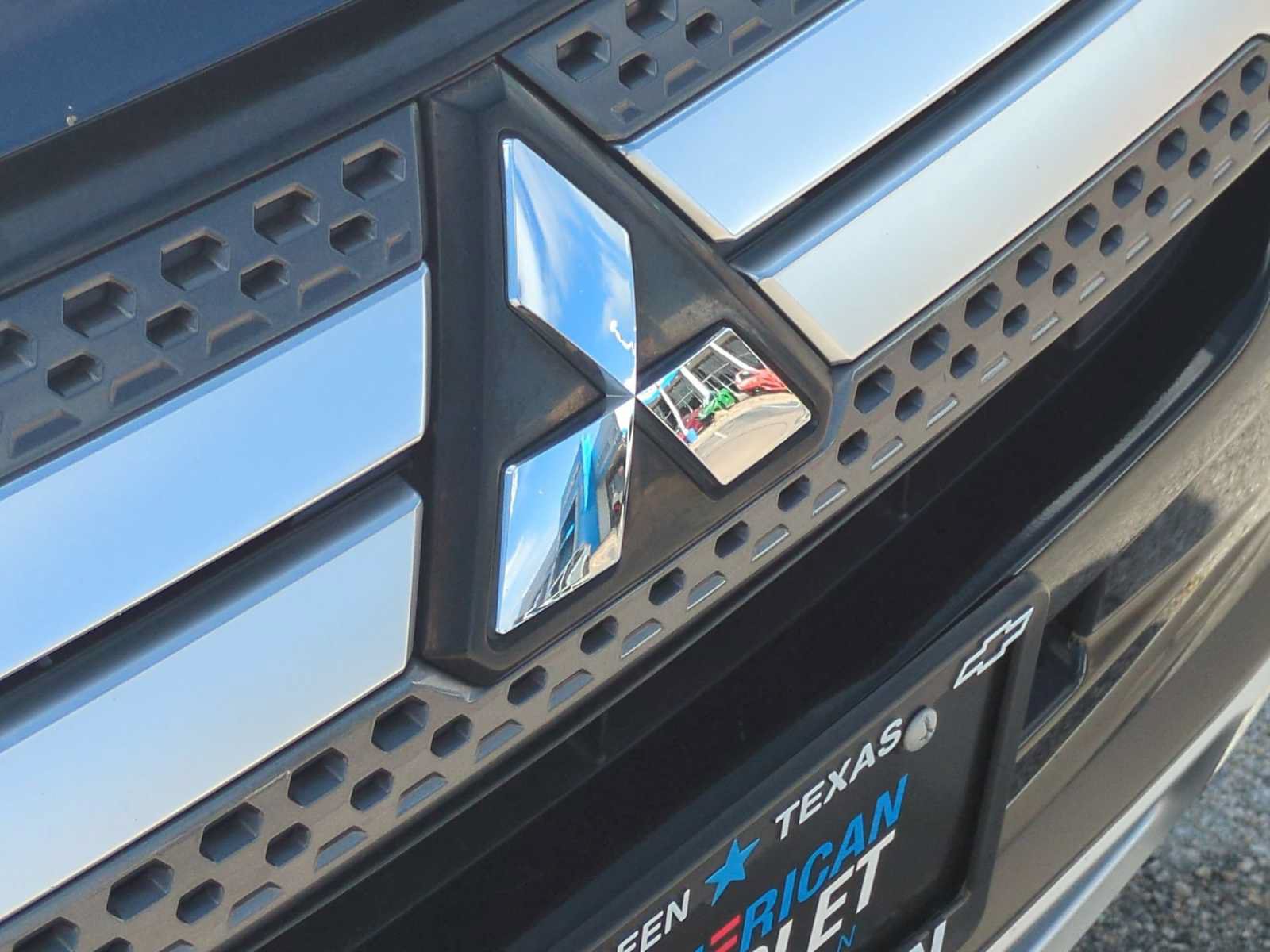 Used 2020 Mitsubishi Outlander SE FWD image 31