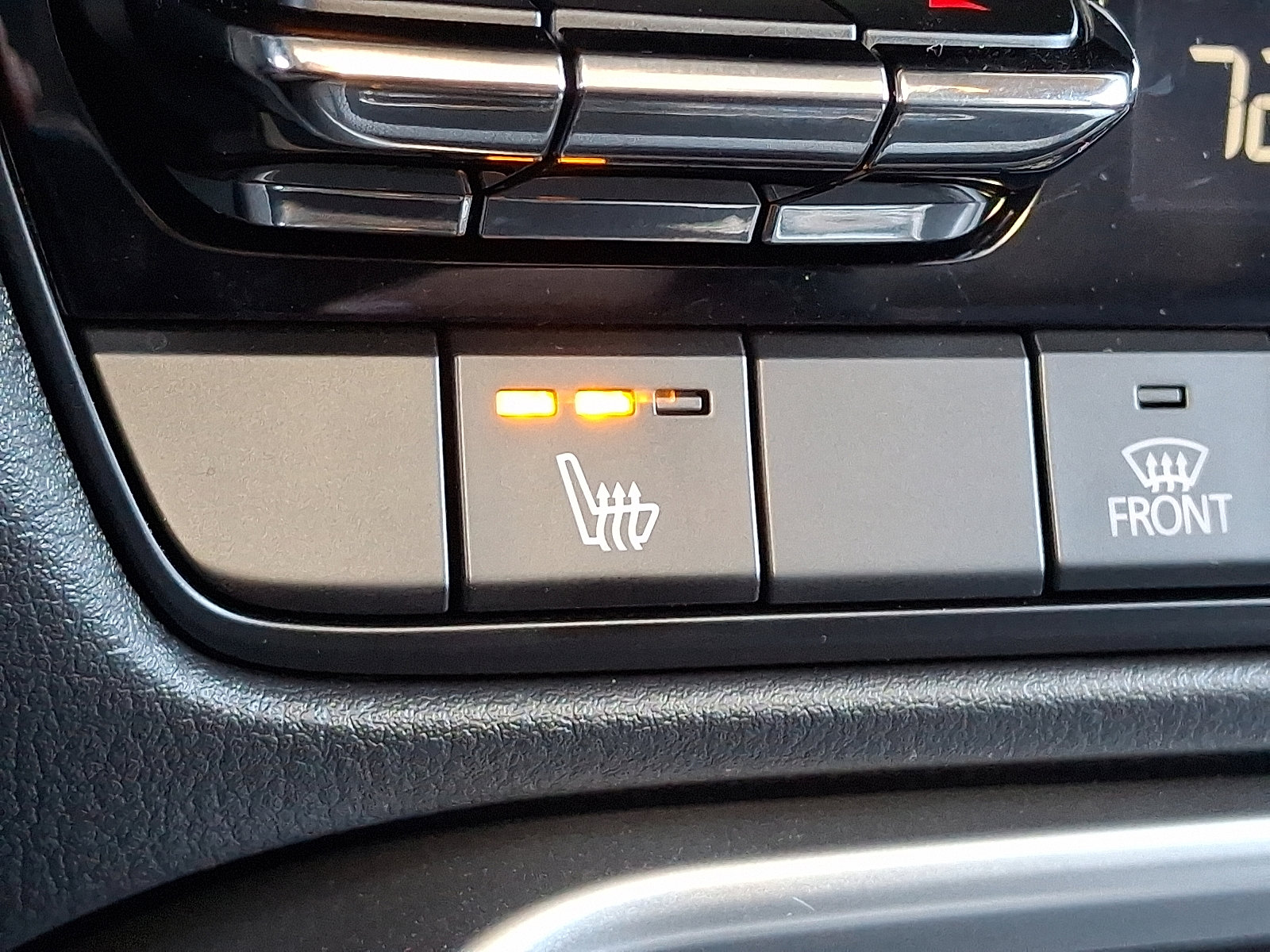 Certified 2024 MAZDA CX-90 Plug-In Hybrid w/ Premium Pkg image 28