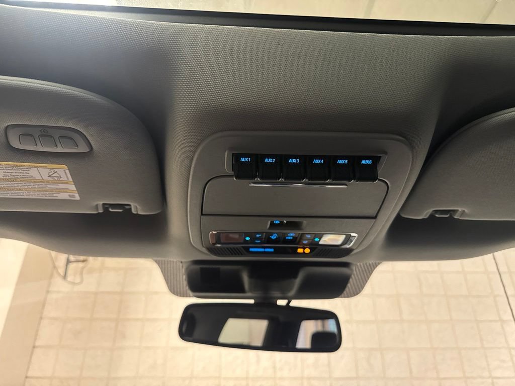 Used 2023 Ford F350 Lariat w/ Lariat Ultimate Package AWD/4WD image 42