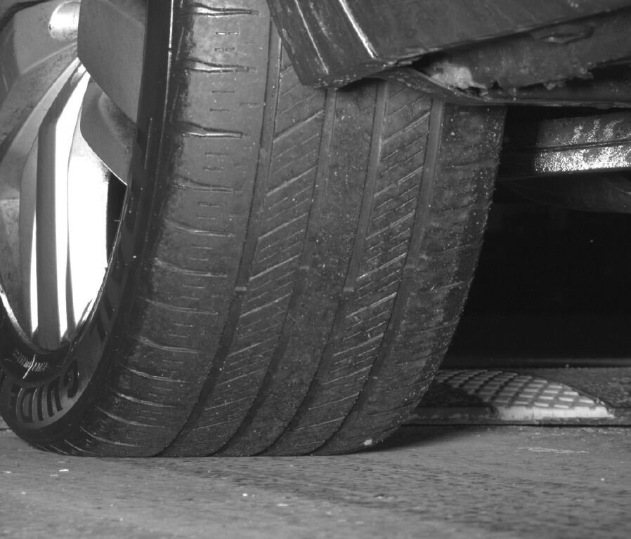 Used 2019 Volkswagen Atlas SE w/ Panoramic Sunroof Package image 9