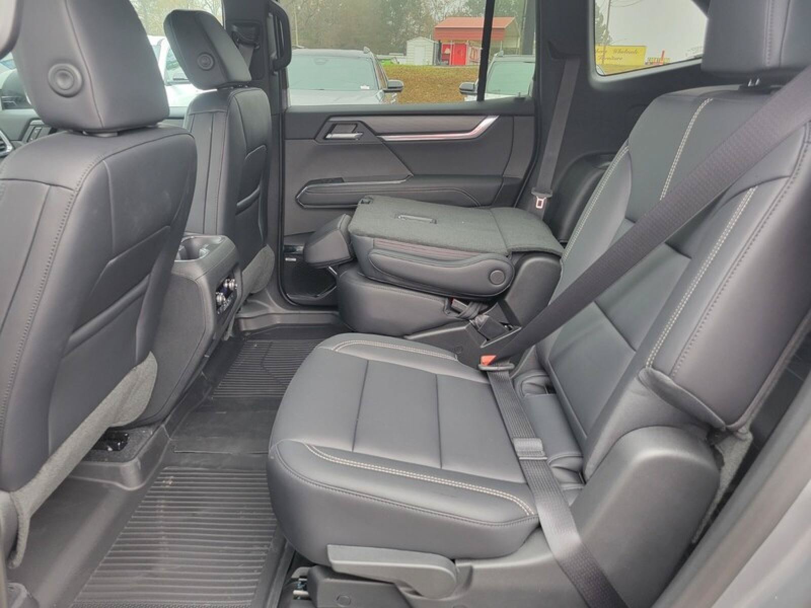 New 2026 GMC Acadia Elevation w/ Elevation Premium Package FWD image 27