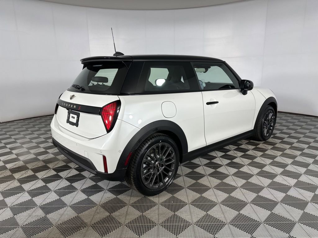 New 2026 MINI Cooper S image 22