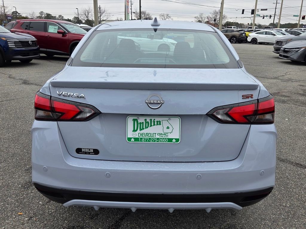 New 2025 Nissan Versa SR w/ Trunk Package image 9