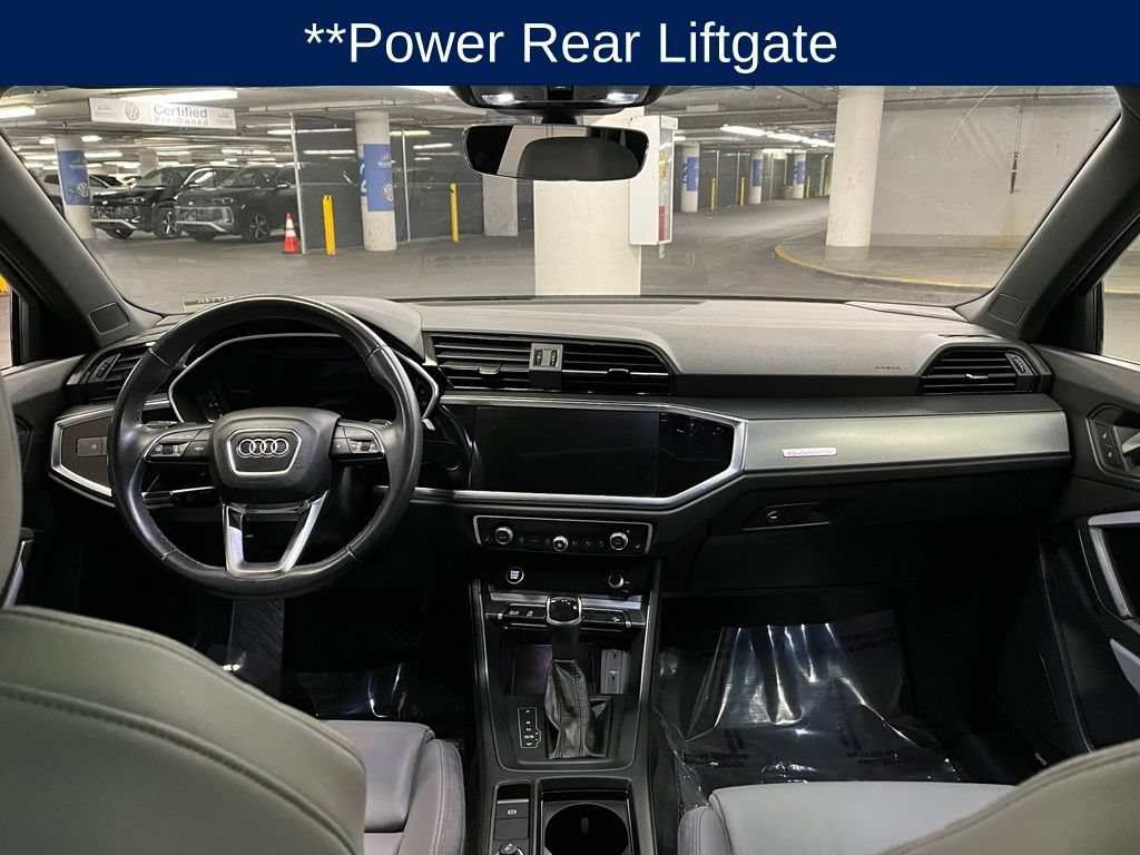 Used 2022 Audi Q3 2.0T Premium Plus w/ Premium Plus Package AWD/4WD image 7