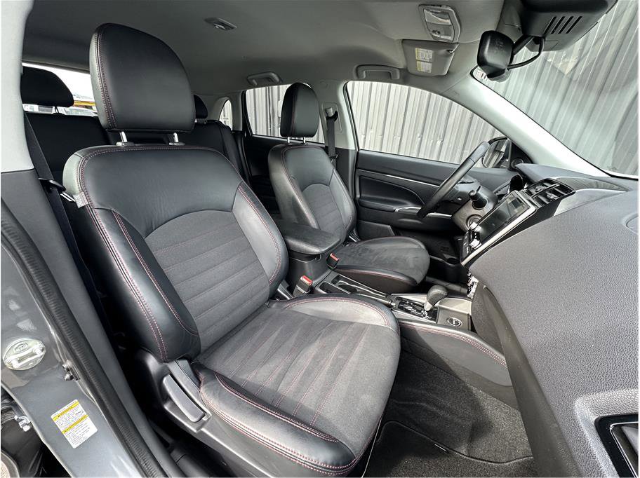 Used 2024 Mitsubishi Outlander Sport AWD image 4