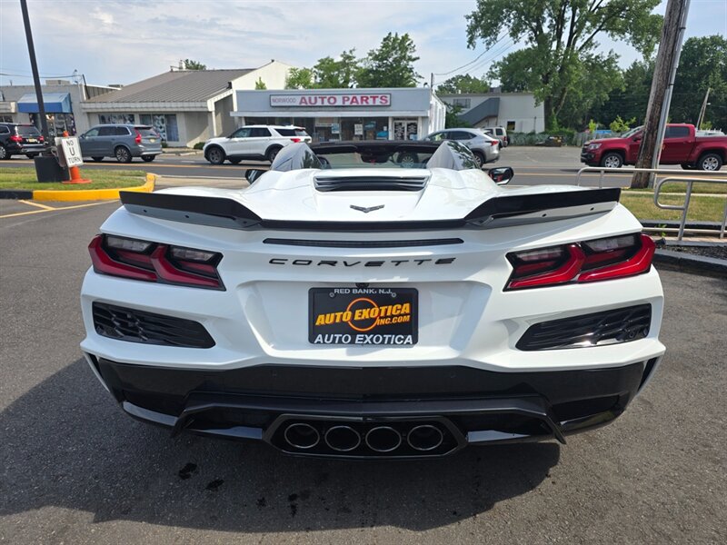 Used 2026 Chevrolet Corvette Z06 w/ Stealth Interior Trim Package RWD image 34