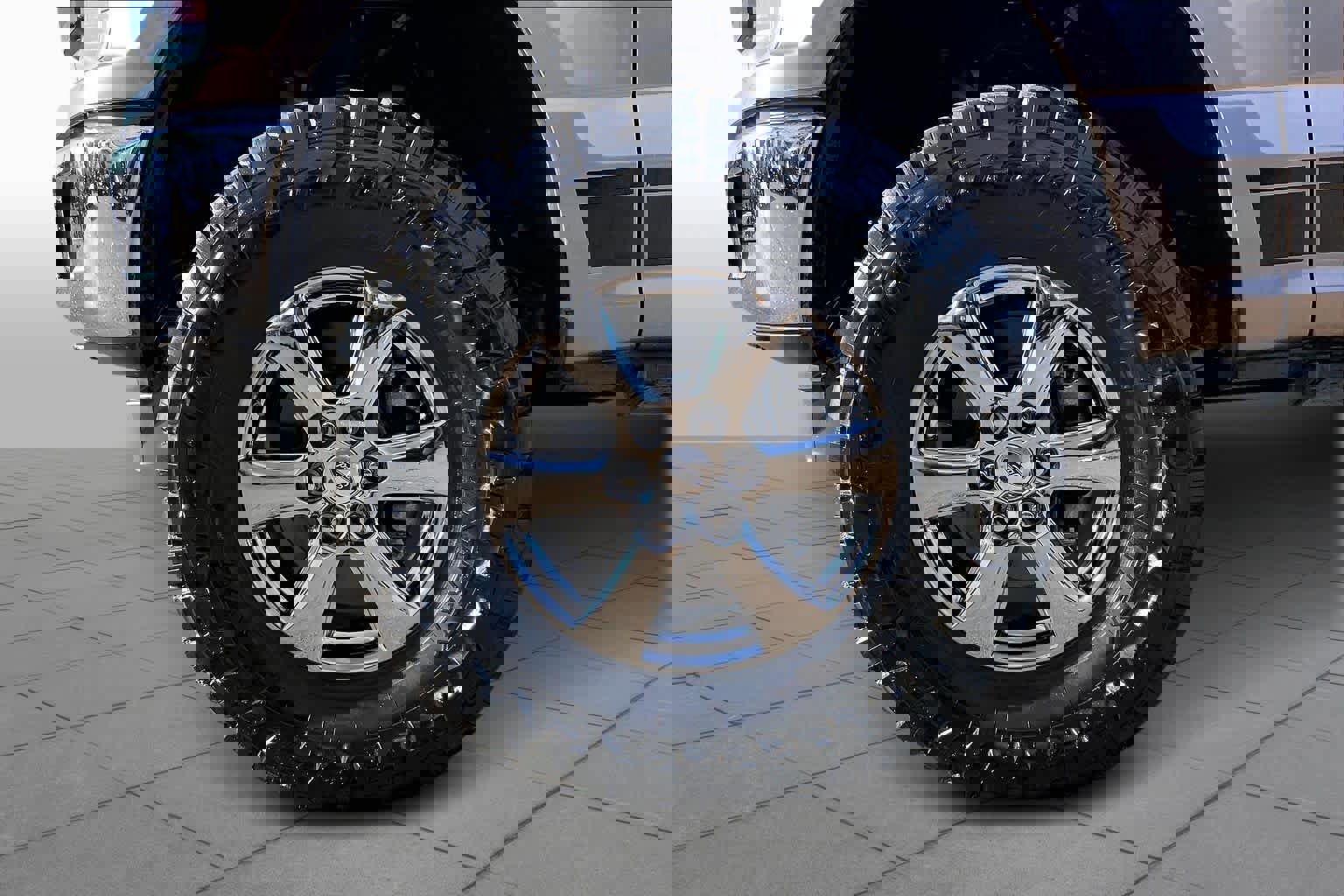 Certified 2020 Ford F150 XLT w/ Equipment Group 302A Luxury image 10