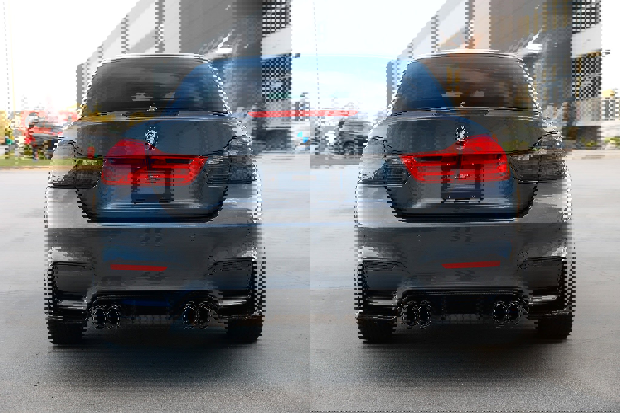 Used 2016 BMW M4 Convertible image 14