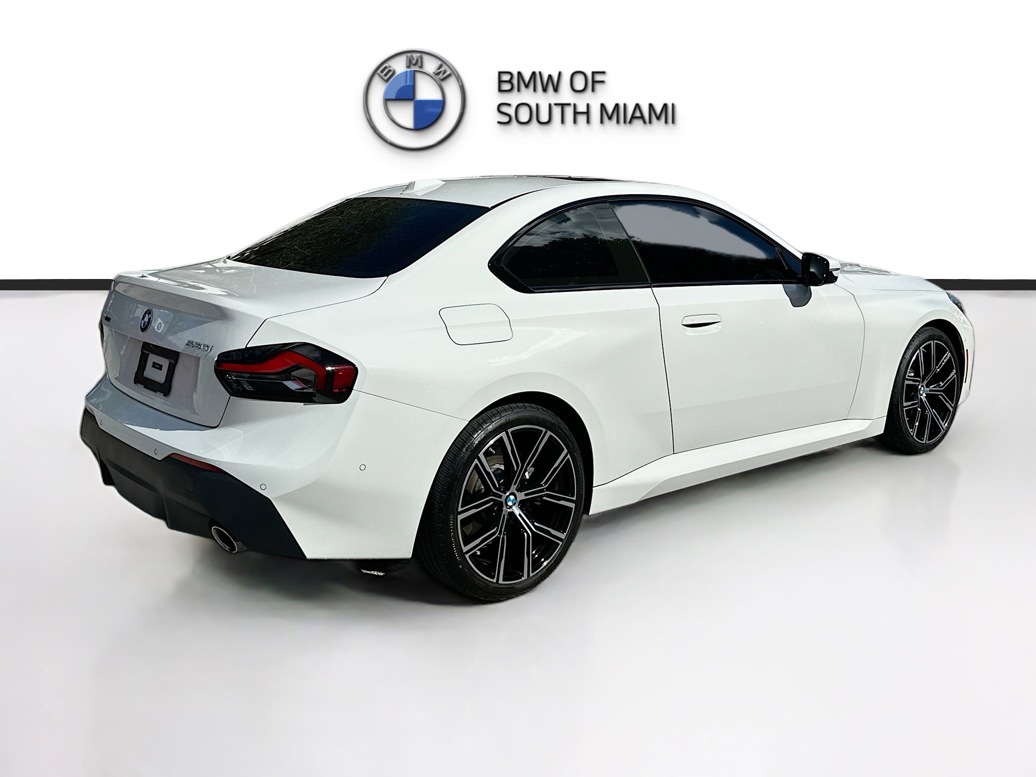 Certified 2024 BMW 230i xDrive Coupe w/ Convenience Package image 7