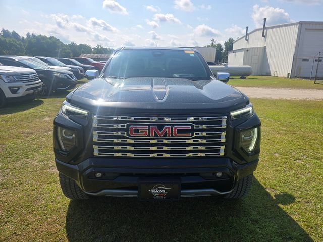 Used 2023 GMC Canyon Denali w/ Denali Black Edition AWD/4WD image 12