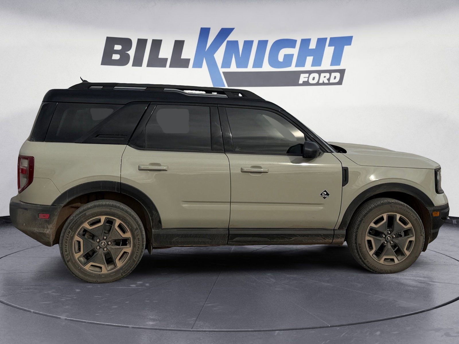 Used 2024 Ford Bronco Sport Outer Banks w/ Tech Package image 6