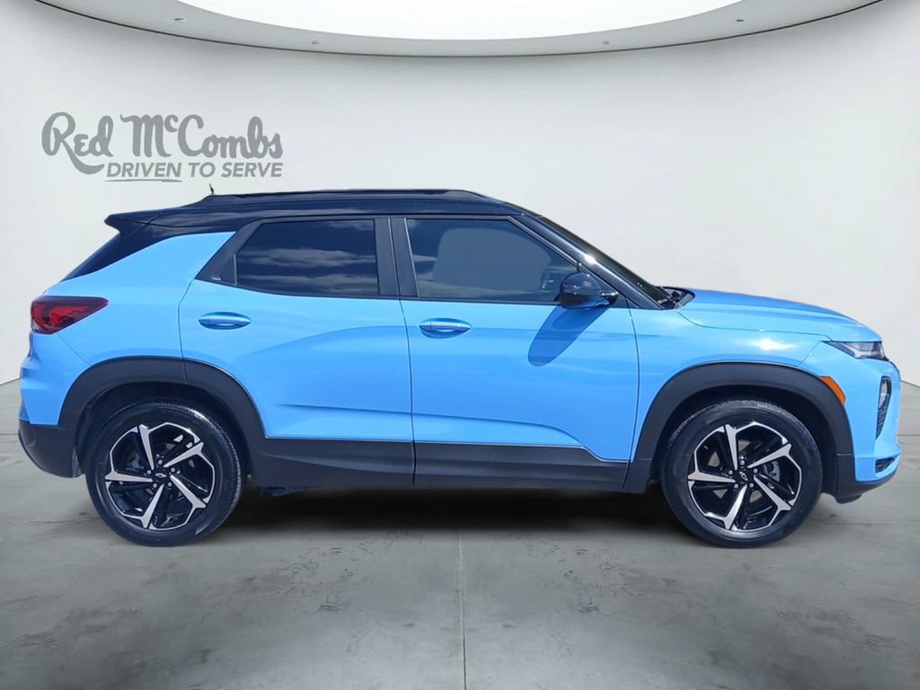 Used 2023 Chevrolet TrailBlazer RS w/ Sun and Liftgate Package FWD image 8
