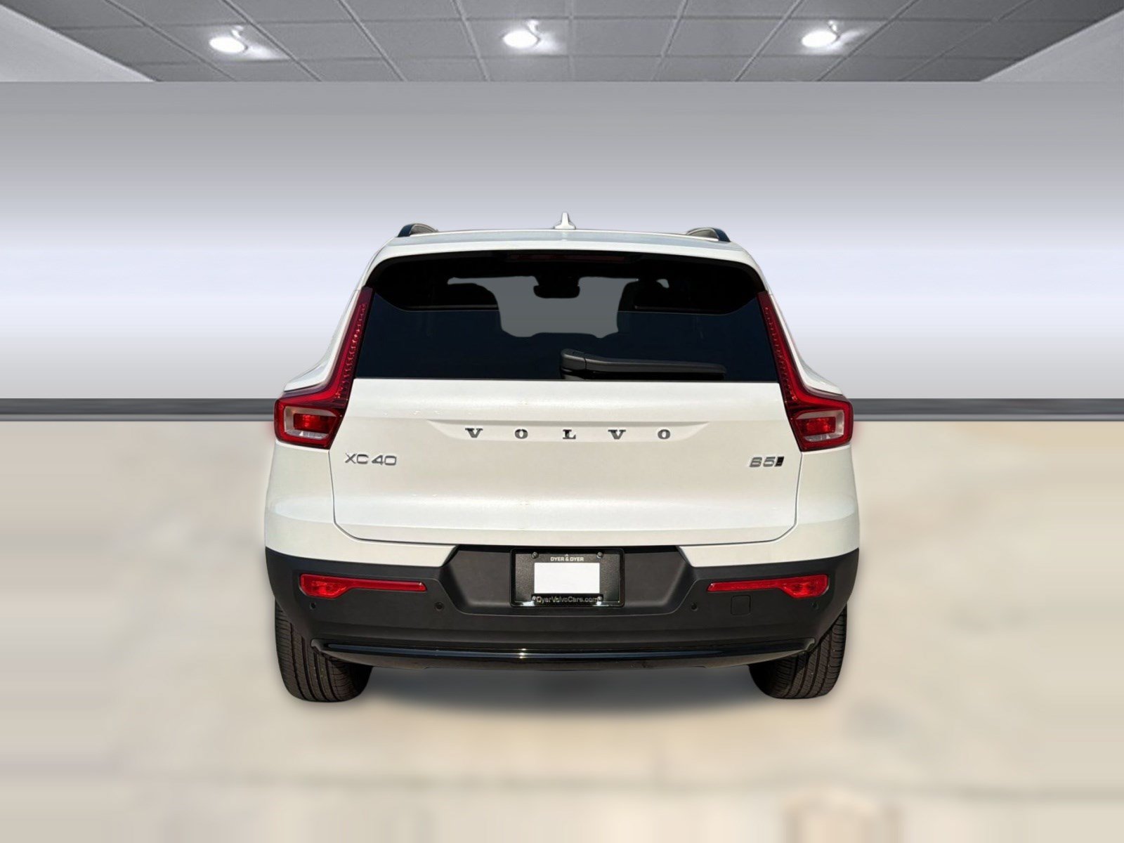 New 2026 Volvo XC40 B5 Plus w/ Protection Package Premier AWD/4WD image 10
