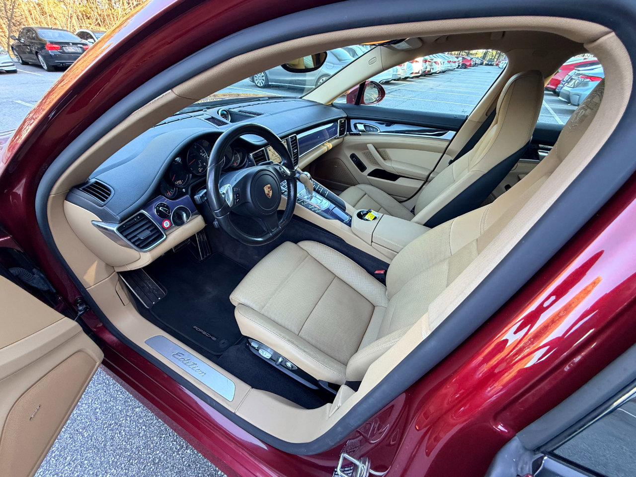 Used 2016 Porsche Panamera Edition image 8