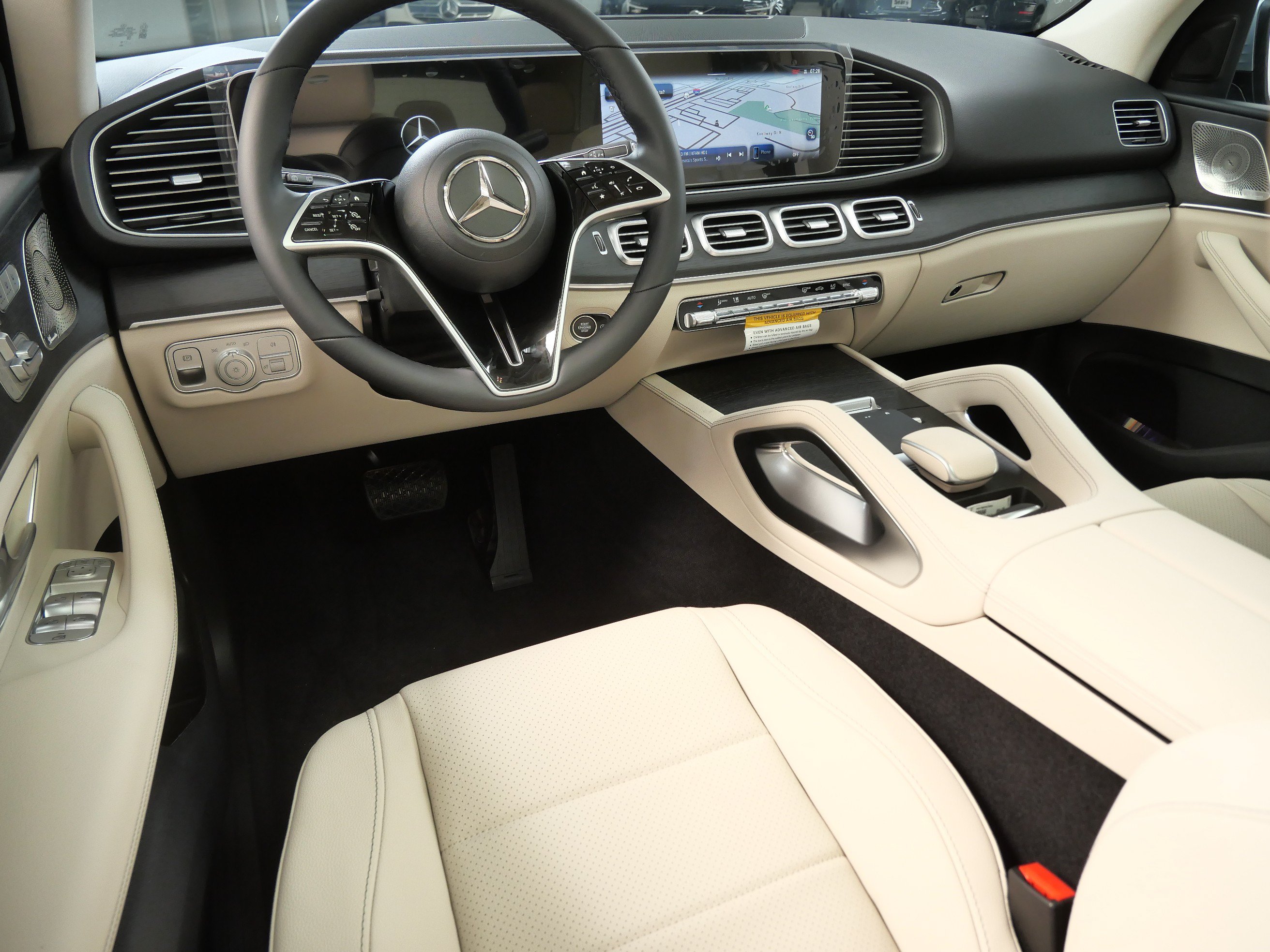 New 2026 Mercedes-Benz GLE 350 4MATIC image 2