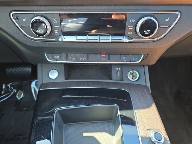 Used 2023 Audi Q5 2.0T Premium w/ Convenience Package image 27