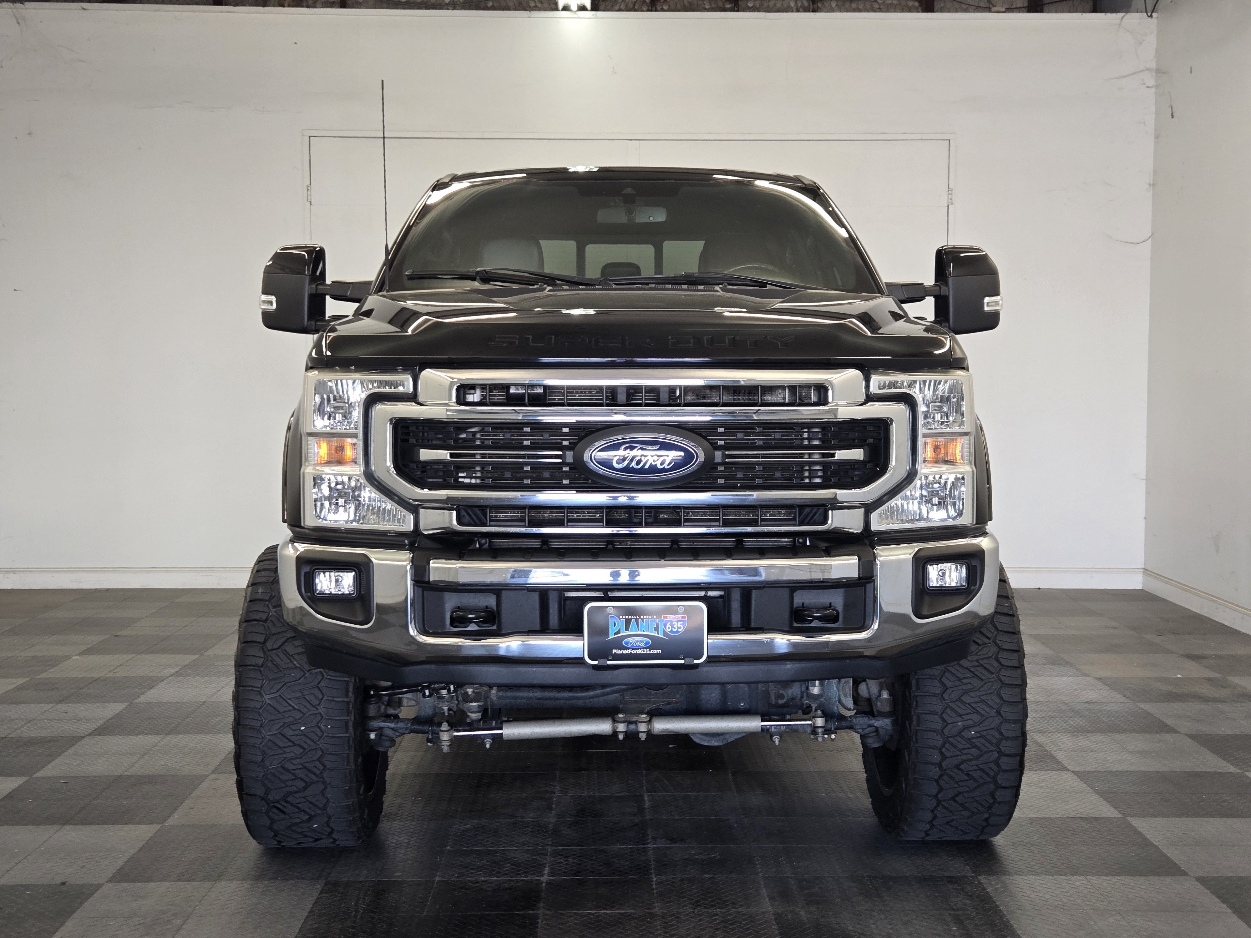 Used 2022 Ford F250 Lariat w/ Tremor Off-Road Package AWD/4WD image 3