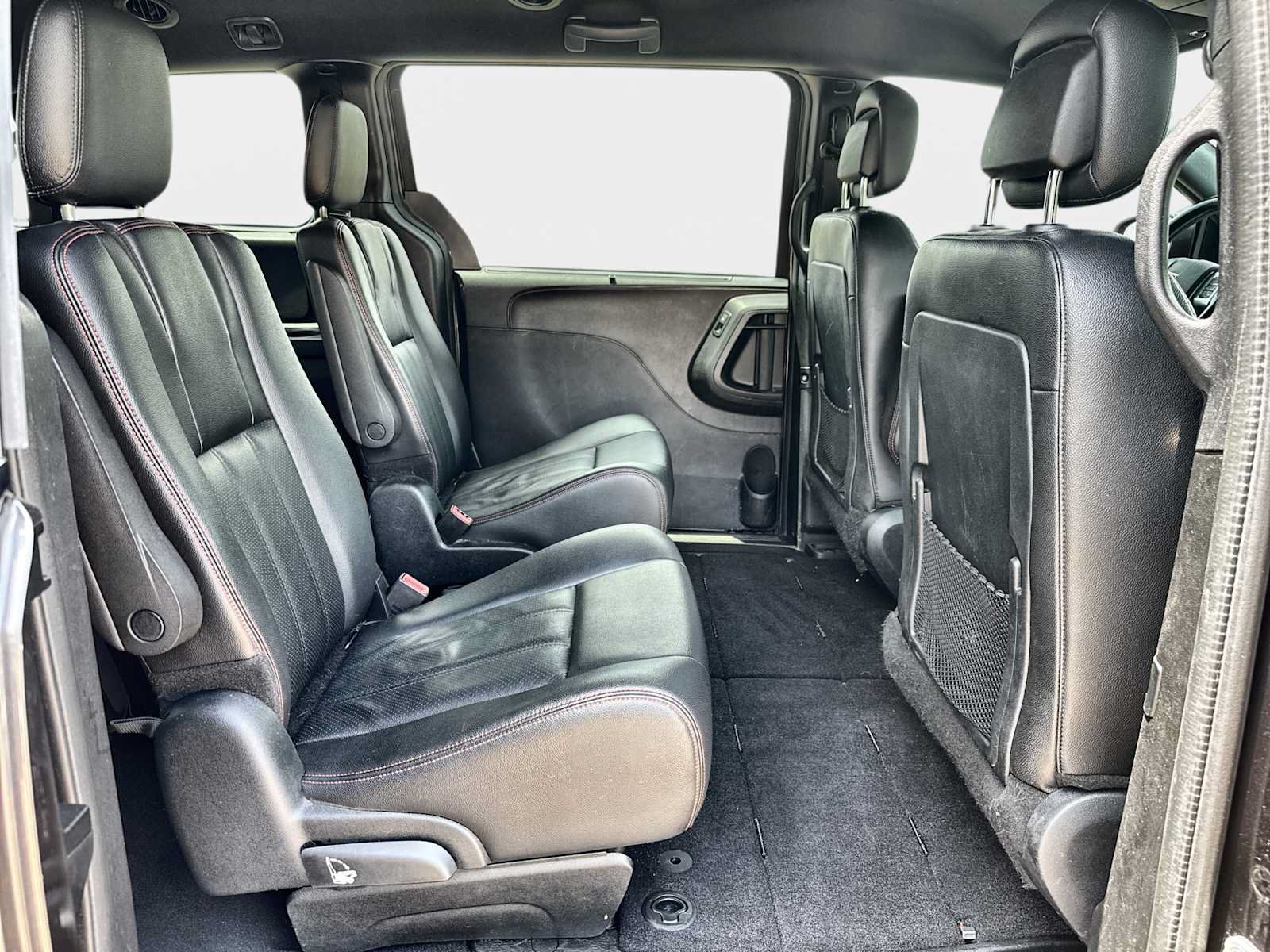 Used 2020 Dodge Grand Caravan GT FWD image 19
