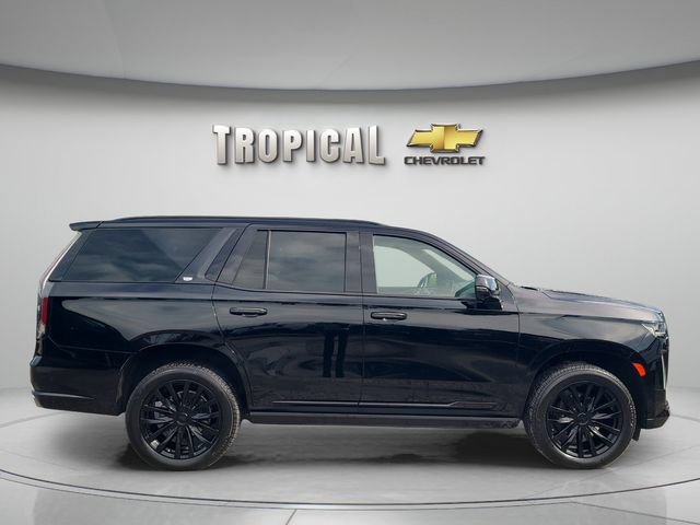 Used 2023 Cadillac Escalade Premium Luxury w/ Performance Package RWD image 6