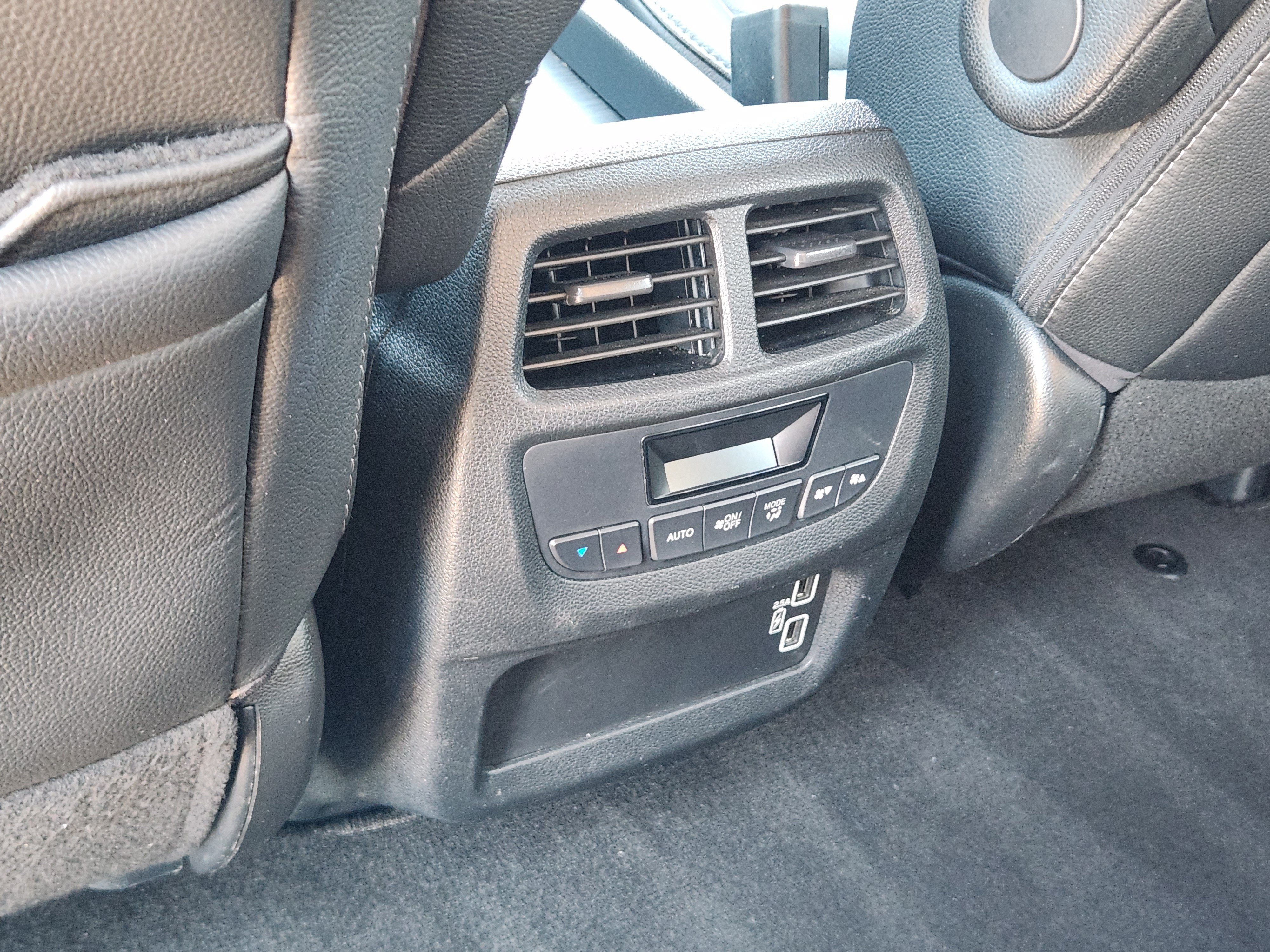 Used 2022 Honda Pilot Special Edition image 29