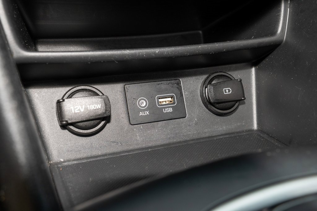 Used 2018 Hyundai Kona SE image 14