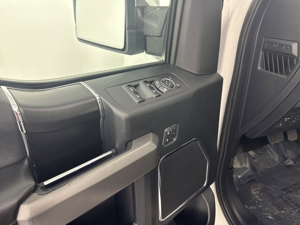 Used 2020 Ford F150 Platinum w/ Equipment Group 701A Luxury image 20