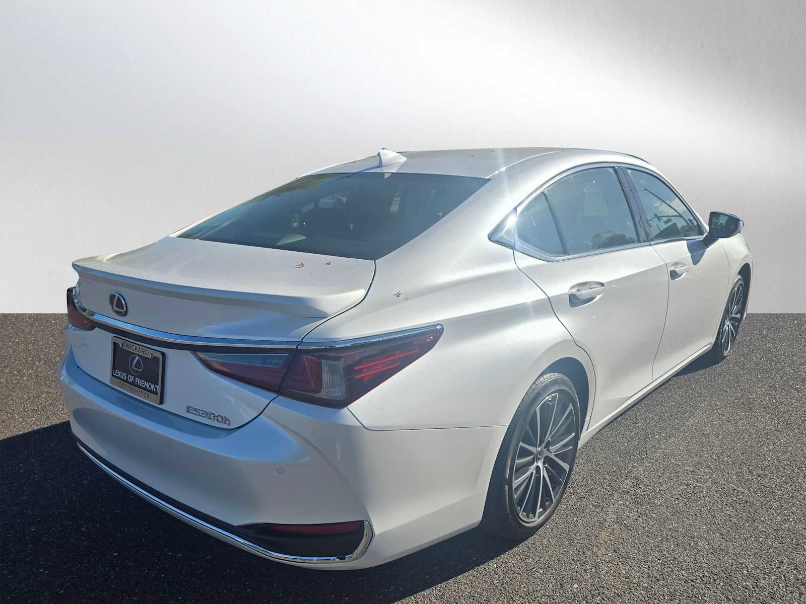 Certified 2025 Lexus ES 300h ES 300h w/ Premium Package image 3