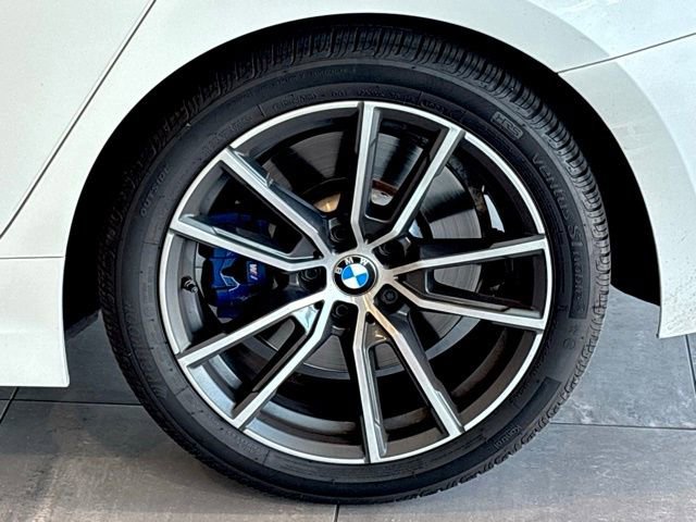 Used 2024 BMW M340i w/ Premium Package image 39