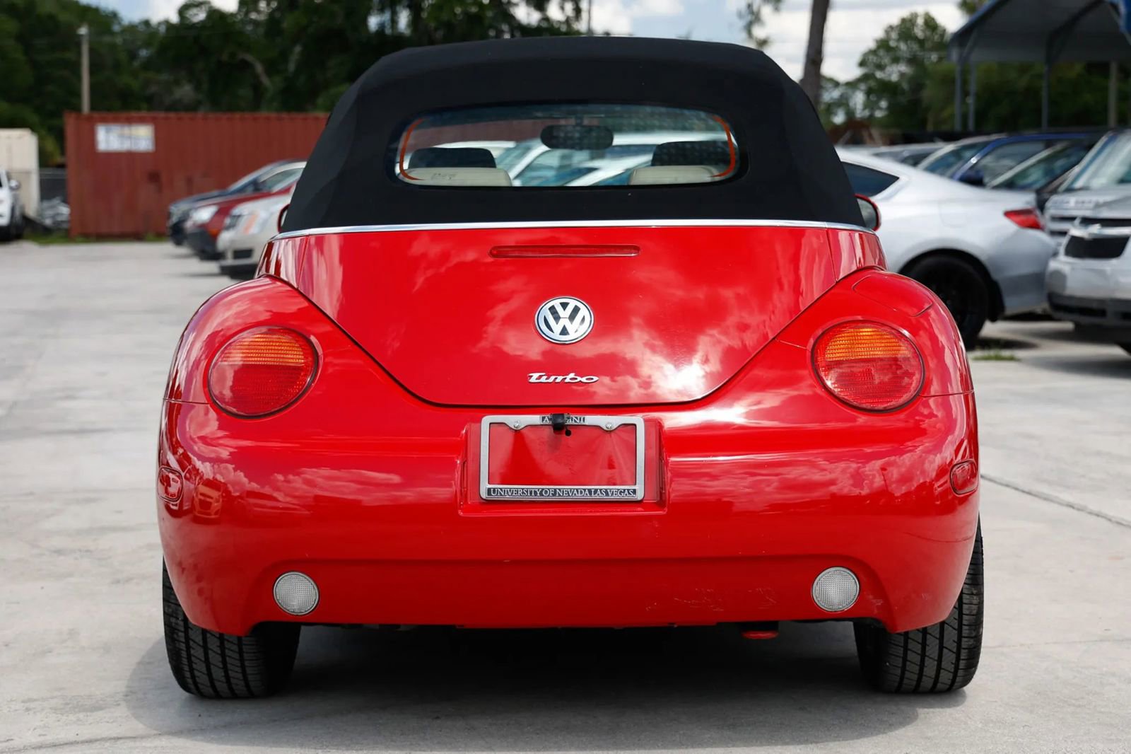 Used 2005 Volkswagen Beetle GLS FWD image 5