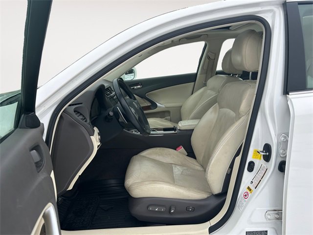 Used 2011 Lexus IS 250 AWD image 9