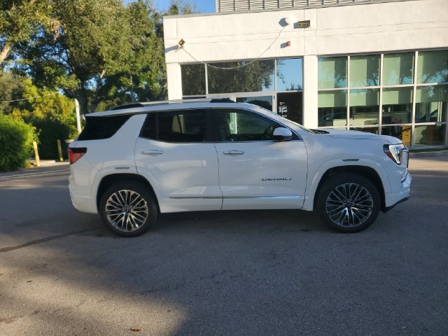 Used 2026 GMC Terrain Denali AWD/4WD image 6