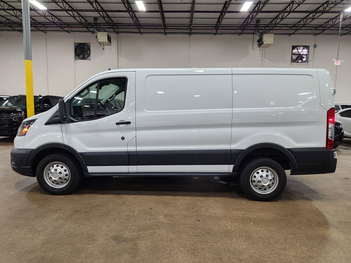 Used 2024 Ford Transit 150 Low Roof AWD image 7