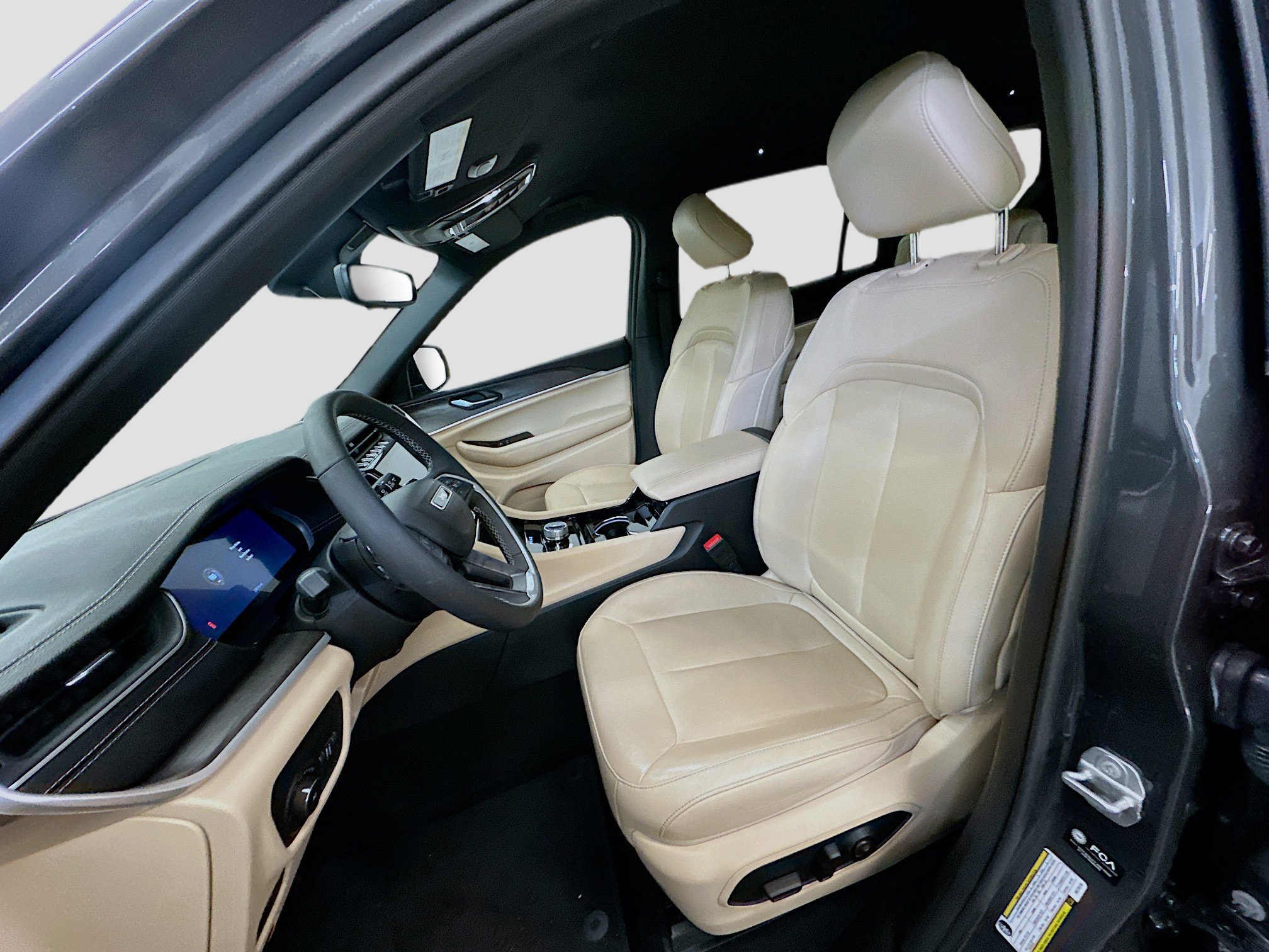 Used 2023 Jeep Grand Cherokee L Limited image 13