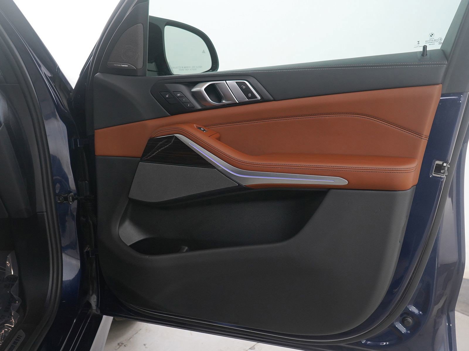 Used 2024 BMW X5 M60i image 9