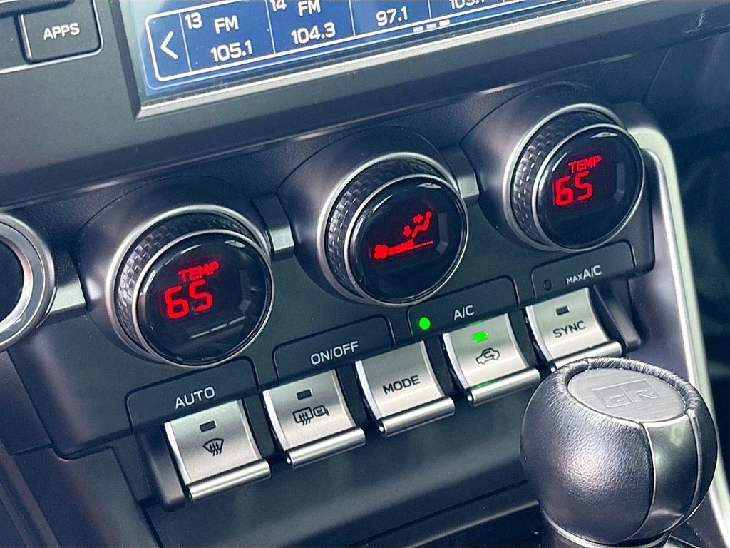 Used 2025 Toyota GR86 Premium w/ Performance Package image 15