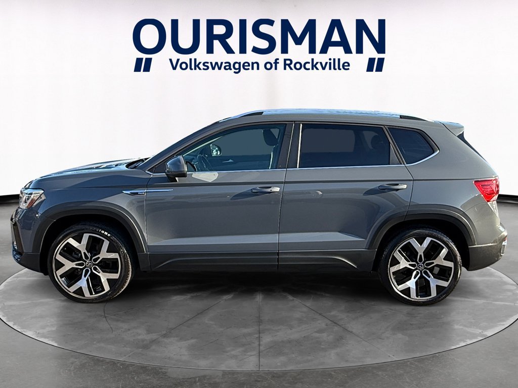 Used 2022 Volkswagen Taos SEL AWD/4WD image 3