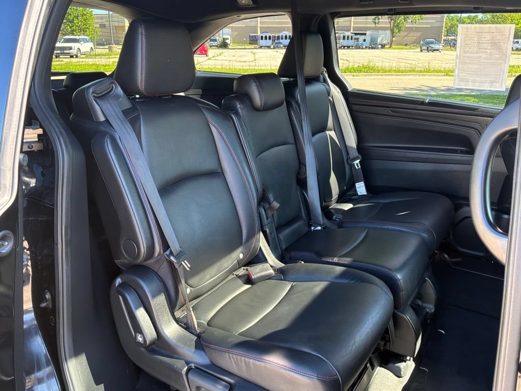 Used 2023 Honda Odyssey Sport image 27