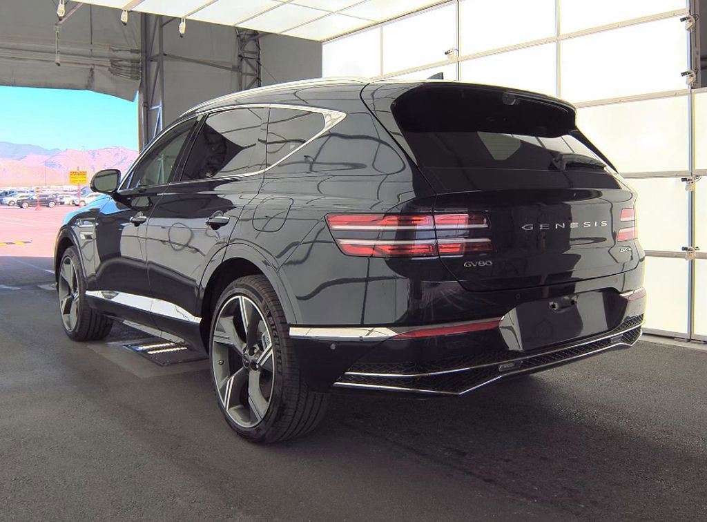 Used 2026 Genesis GV80 3.5T Prestige image 3