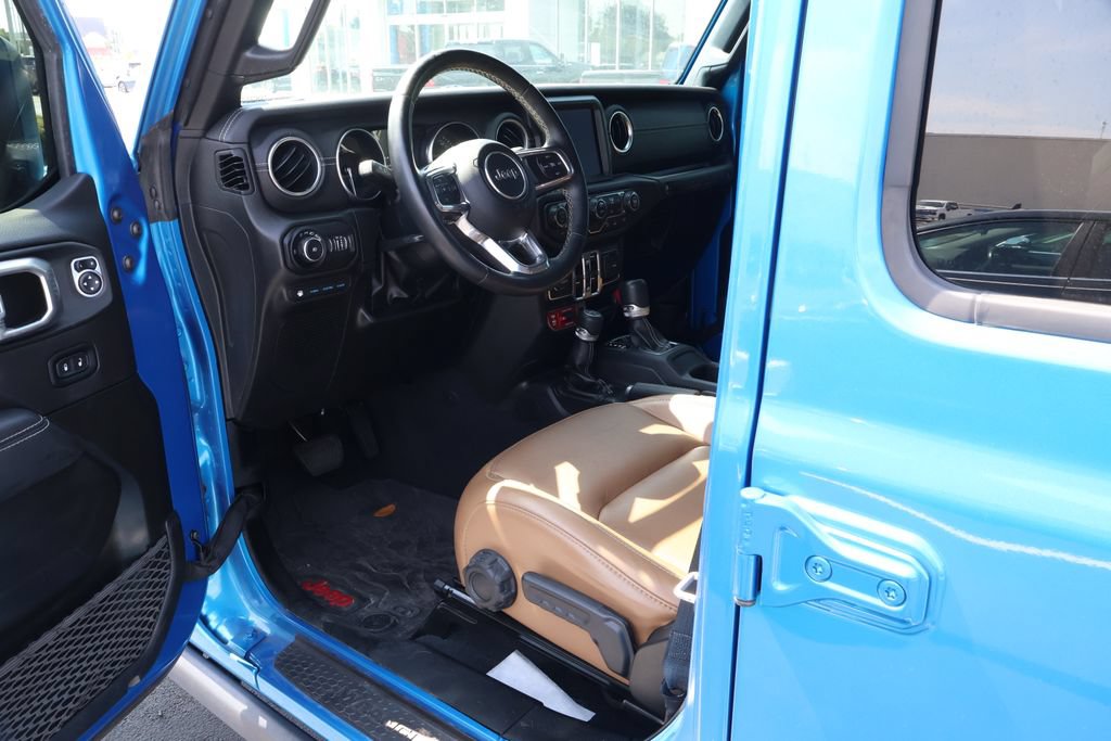 Used 2022 Jeep Wrangler Unlimited Rubicon 4xe w/ Cold Weather Group AWD/4WD image 8