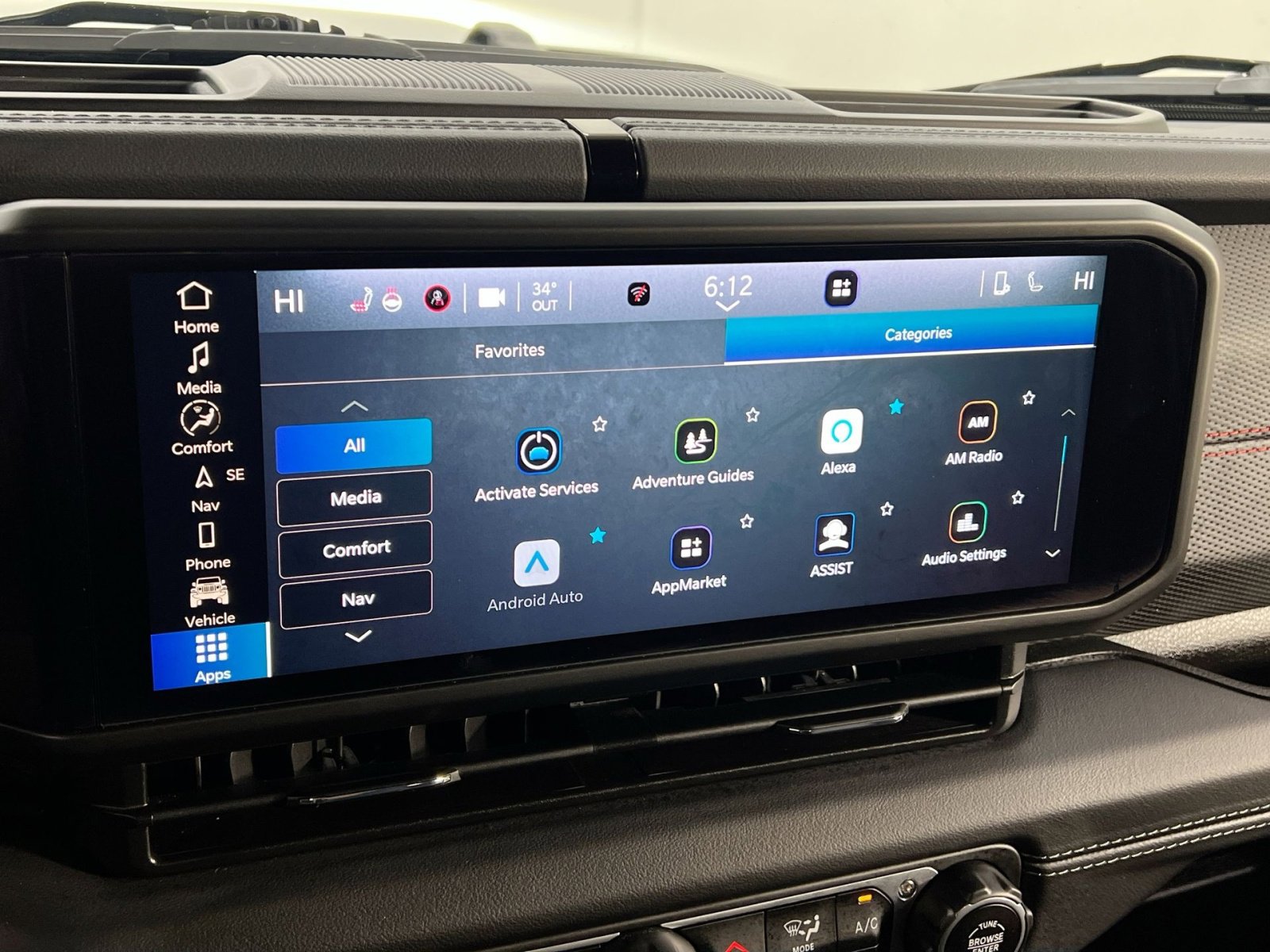 Used 2024 Jeep Wrangler Unlimited Rubicon w/ Technology Group image 22