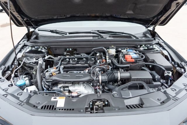 Used 2025 Honda Accord SE image 25